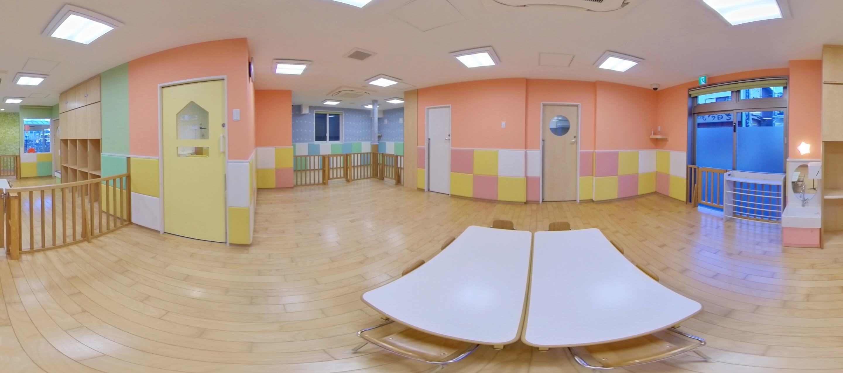 フロア写真
